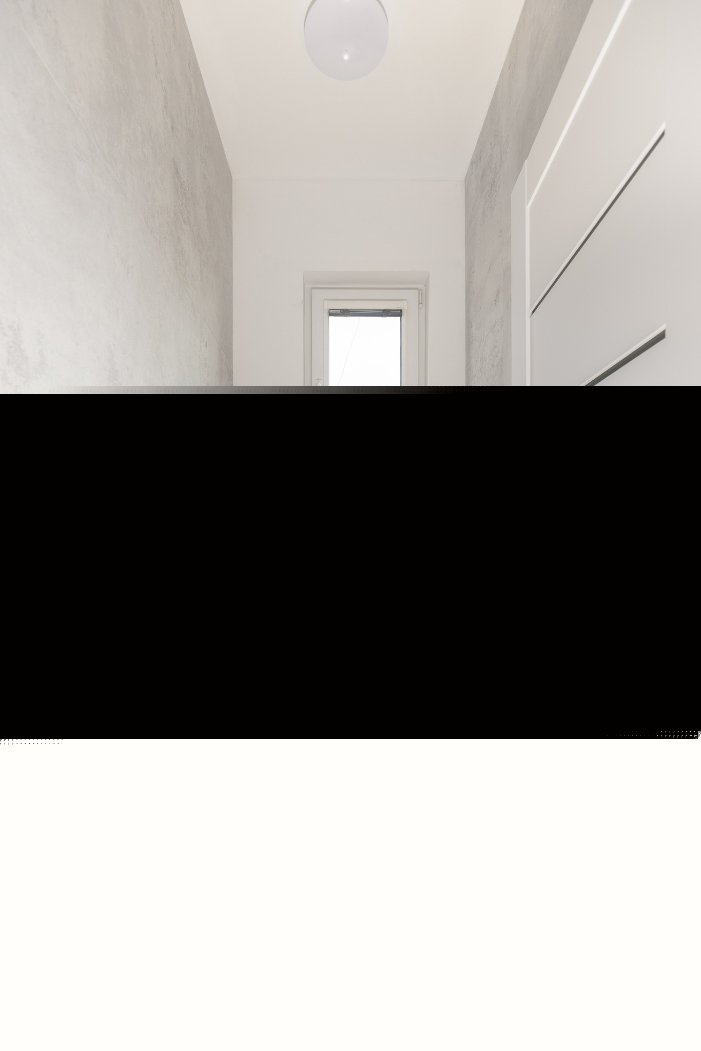 Samostatné WC v přízemí